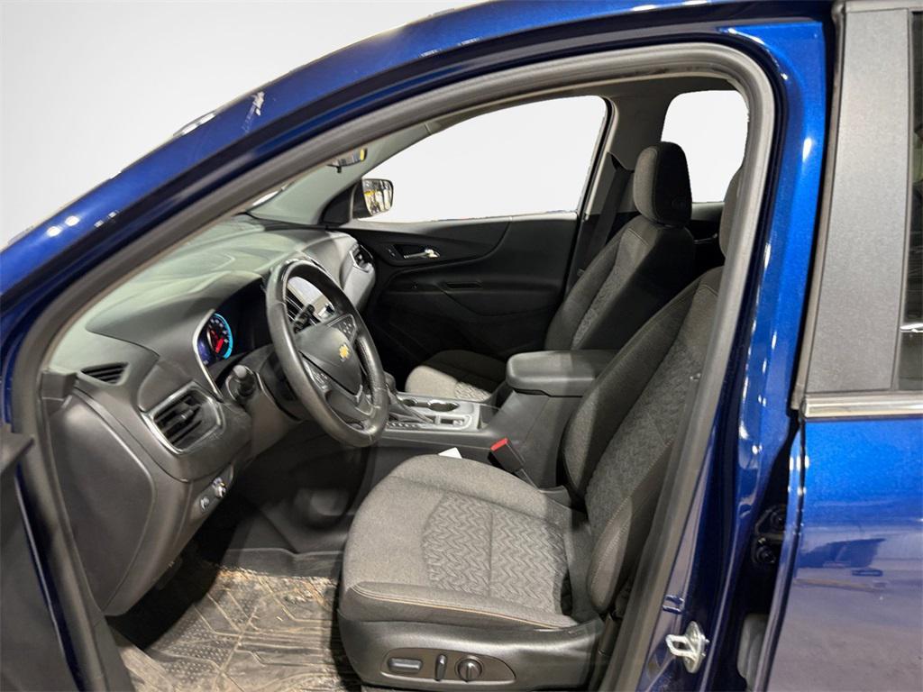 used 2022 Chevrolet Equinox car, priced at $20,092