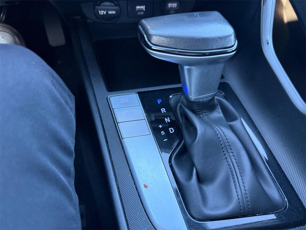used 2022 Hyundai Elantra car, priced at $16,989