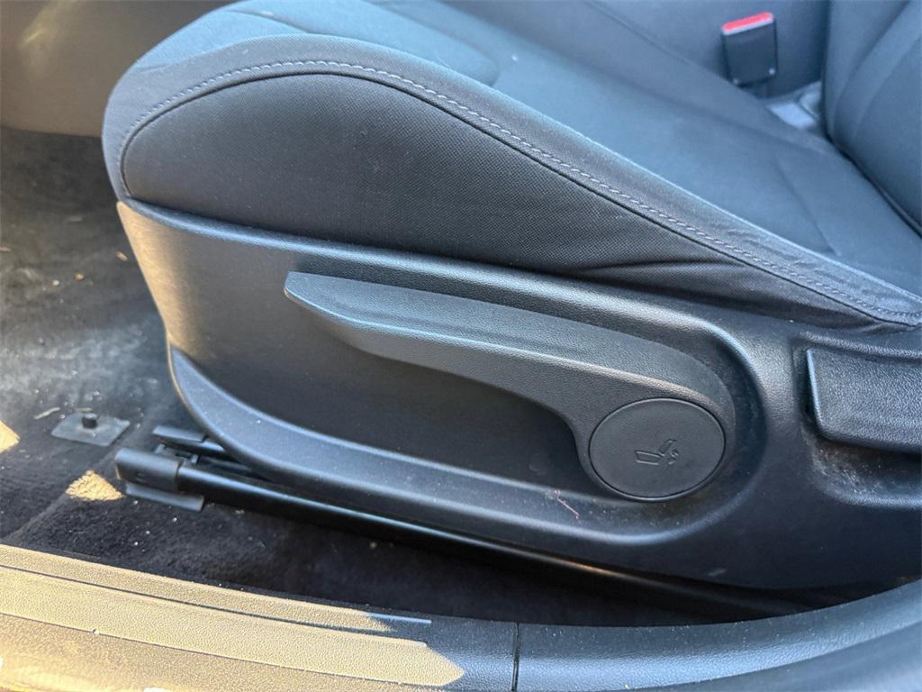 used 2022 Hyundai Elantra car, priced at $16,989