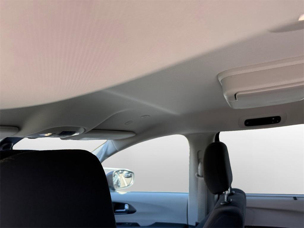 used 2020 Chrysler Pacifica car, priced at $18,922