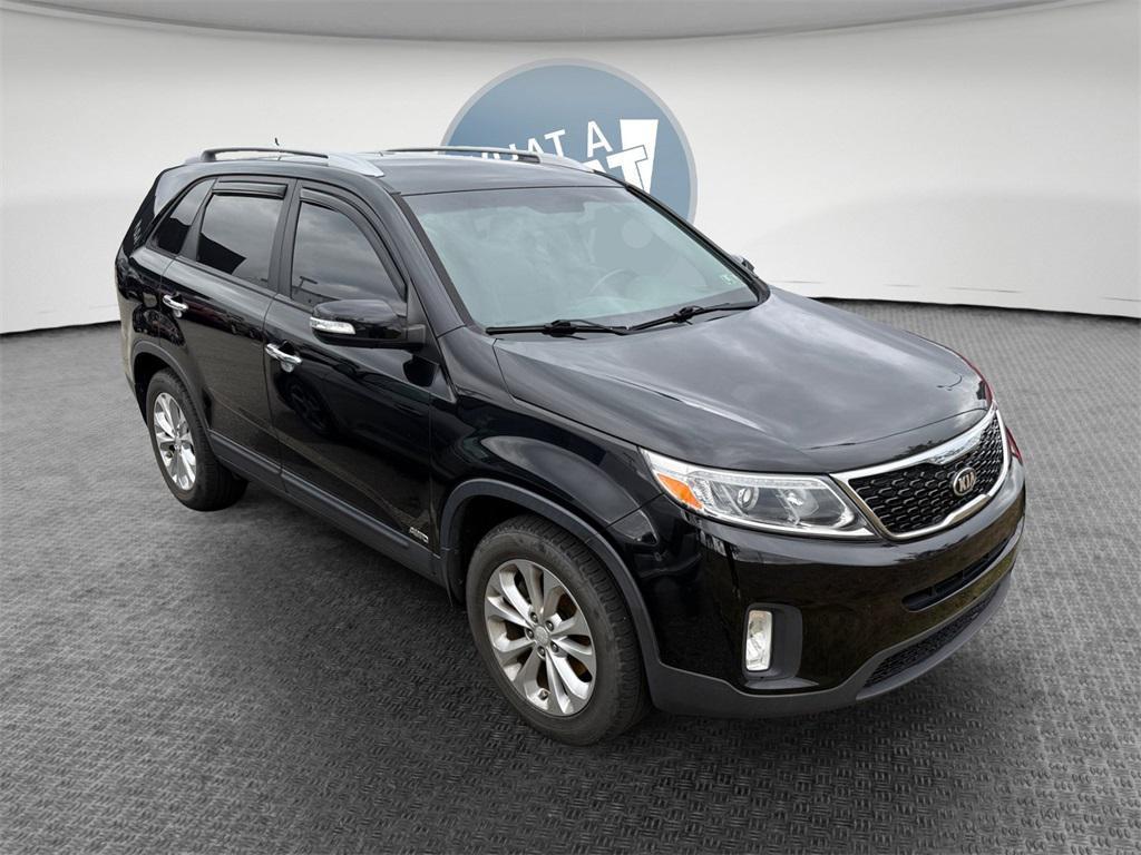 used 2014 Kia Sorento car, priced at $9,632
