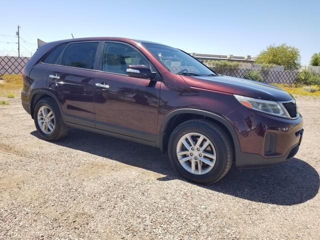 used 2014 Kia Sorento car, priced at $9,391