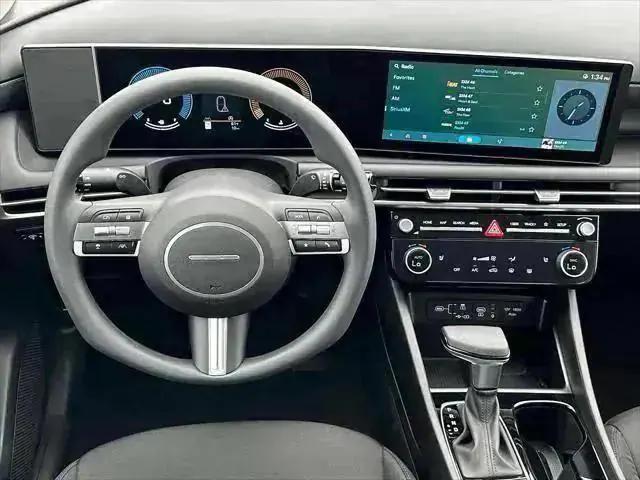 new 2025 Hyundai Tucson car, priced at $32,133