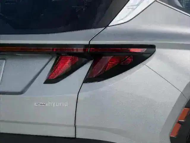new 2025 Hyundai TUCSON Hybrid car, priced at $33,665