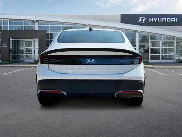 new 2025 Hyundai Sonata car, priced at $27,557