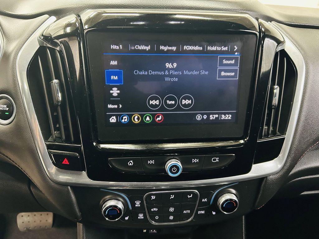 used 2022 Chevrolet Traverse car, priced at $32,291