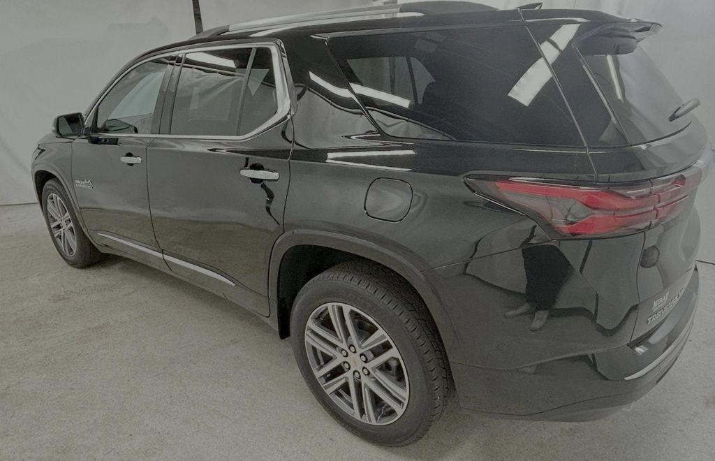 used 2023 Chevrolet Traverse car, priced at $40,673