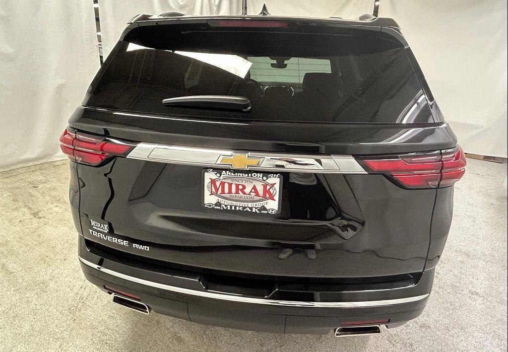 used 2023 Chevrolet Traverse car, priced at $40,673