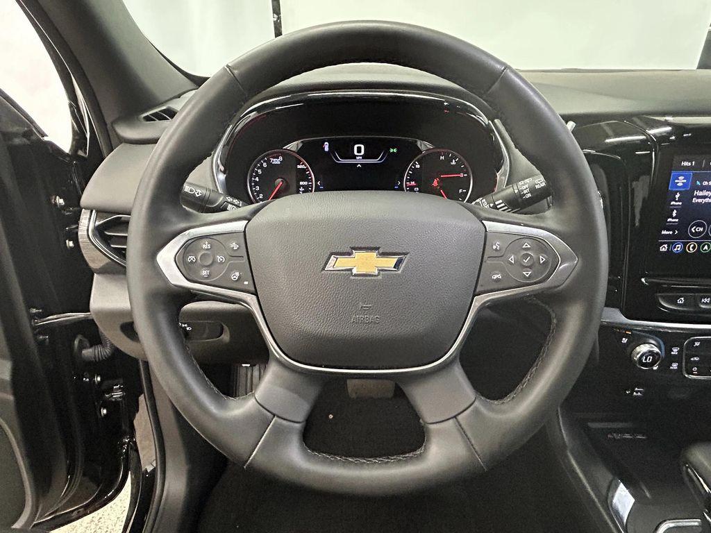 used 2023 Chevrolet Traverse car, priced at $40,673