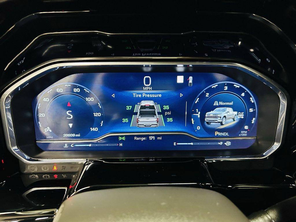 used 2022 Chevrolet Silverado 1500 car, priced at $33,982