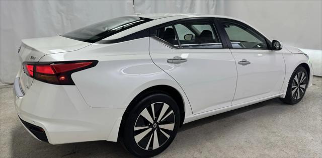 used 2022 Nissan Altima car, priced at $20,882