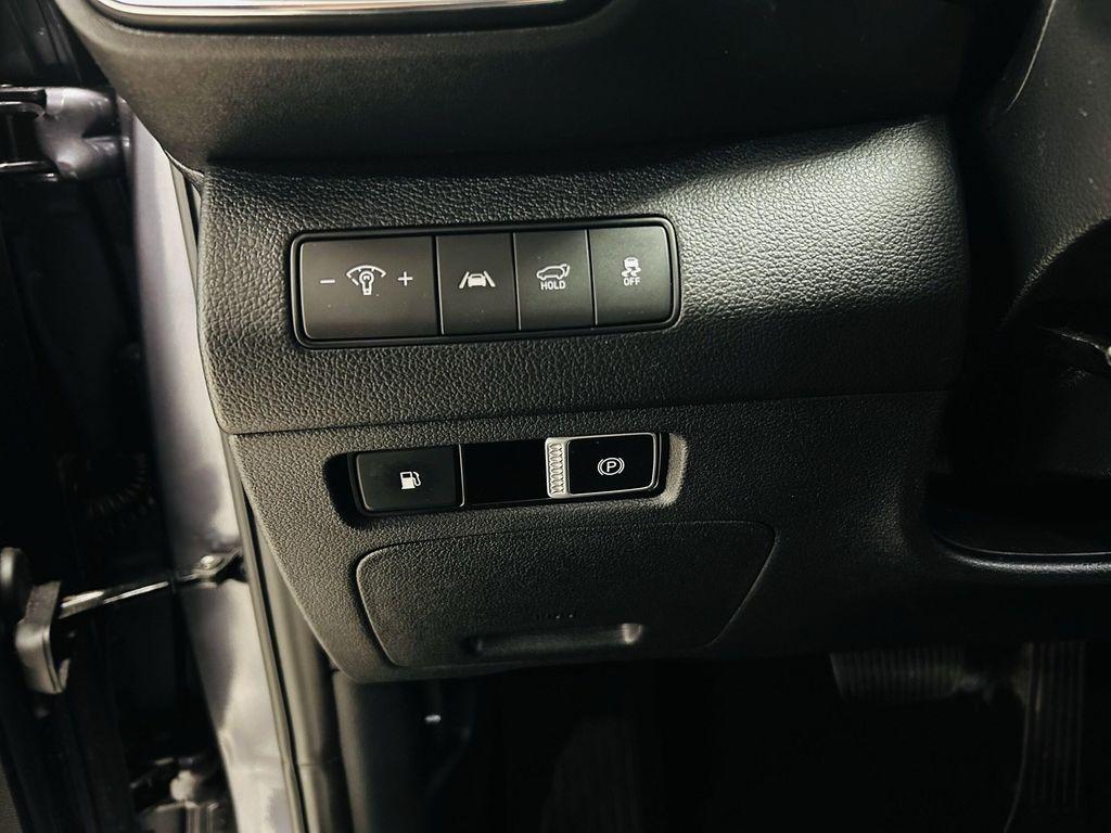 used 2022 Hyundai Santa Fe car, priced at $22,964