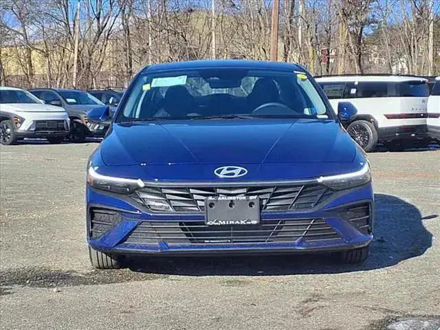 new 2025 Hyundai Elantra car, priced at $24,673