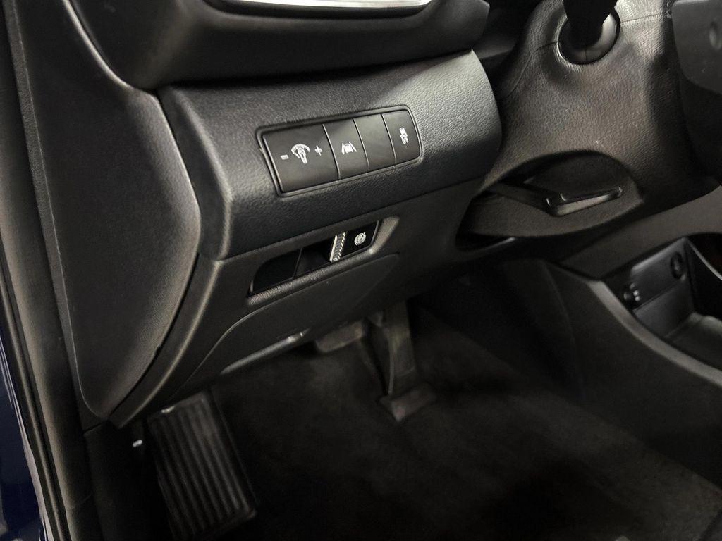 used 2022 Hyundai Santa Fe car, priced at $23,000