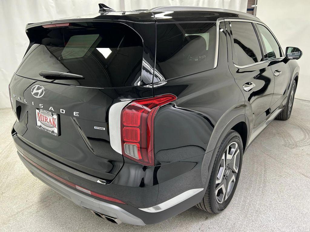 used 2023 Hyundai Palisade car, priced at $38,000