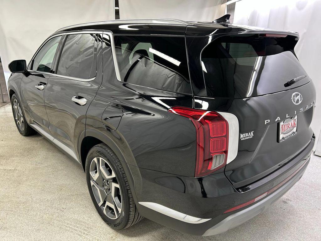 used 2023 Hyundai Palisade car, priced at $38,000