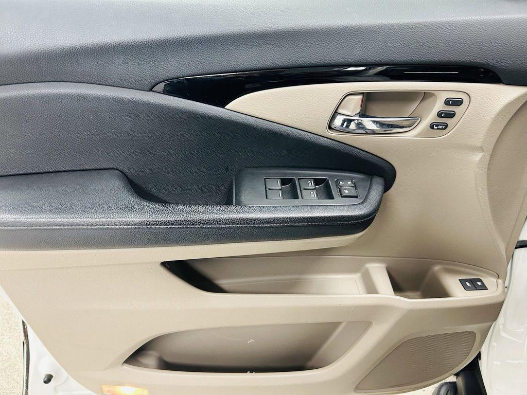 used 2016 Honda Pilot car, priced at $18,497