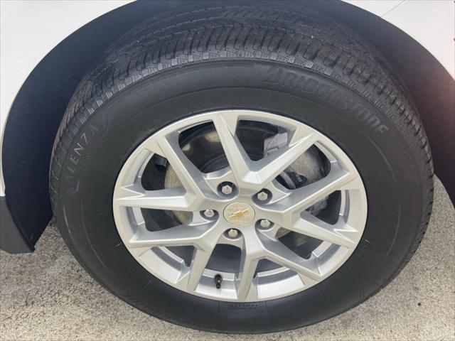 used 2024 Chevrolet Equinox car, priced at $24,982