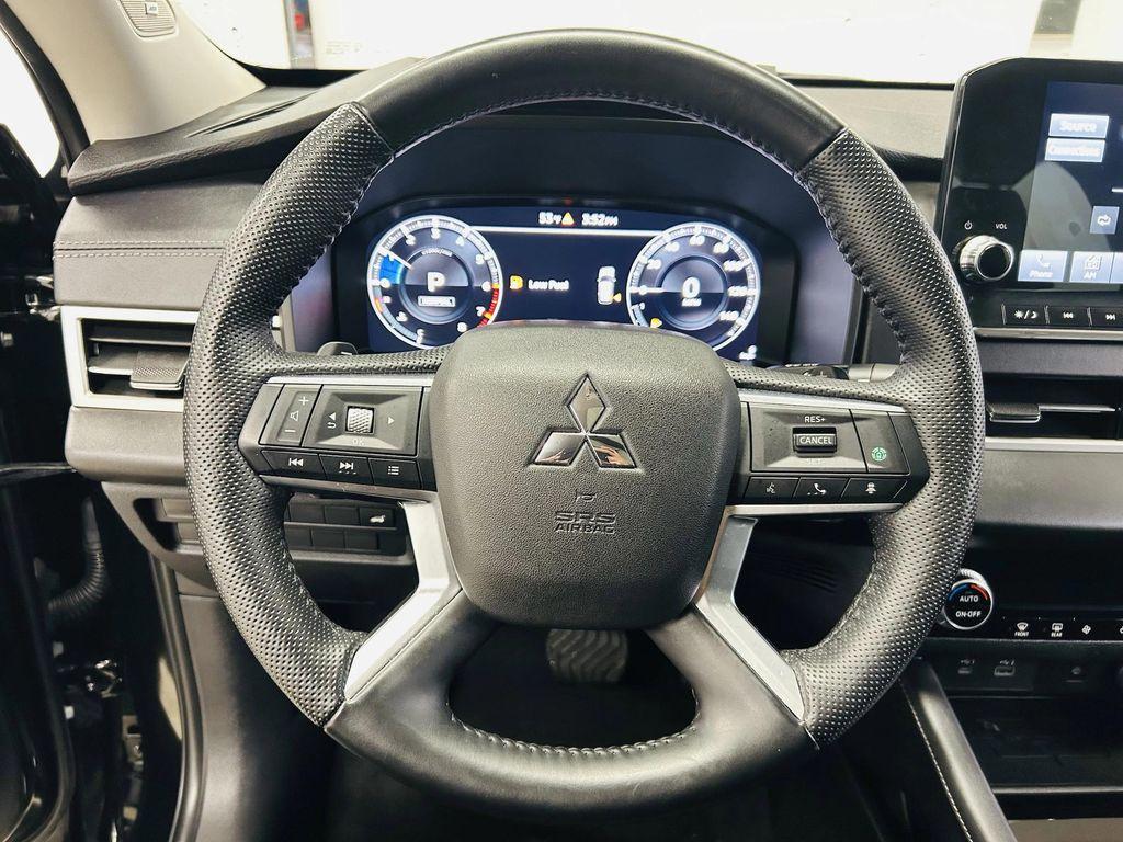 used 2023 Mitsubishi Outlander car, priced at $24,901