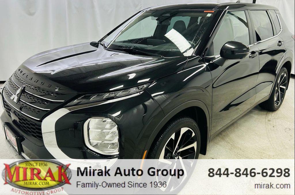 used 2023 Mitsubishi Outlander car, priced at $24,980