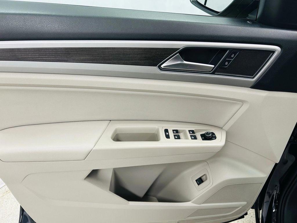 used 2019 Volkswagen Atlas car, priced at $20,244