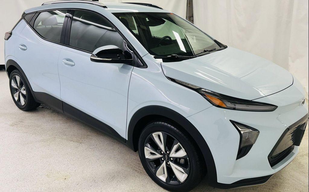 used 2023 Chevrolet Bolt EUV car, priced at $21,952