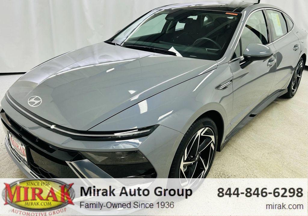 used 2025 Hyundai Sonata car, priced at $26,761
