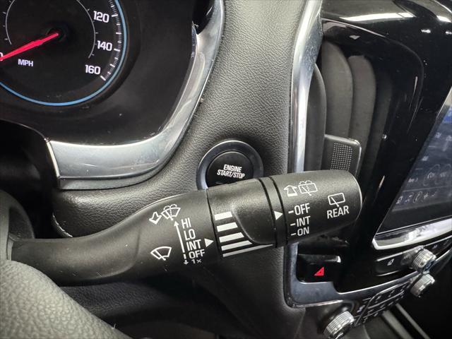 used 2022 Chevrolet Traverse car, priced at $30,891