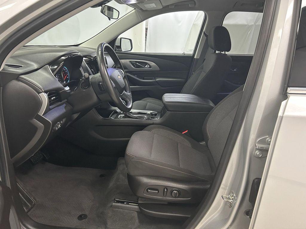 used 2019 Chevrolet Traverse car, priced at $22,591