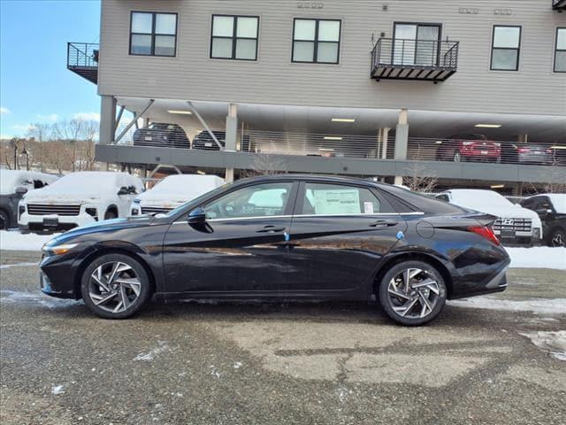 new 2025 Hyundai Elantra car, priced at $25,490