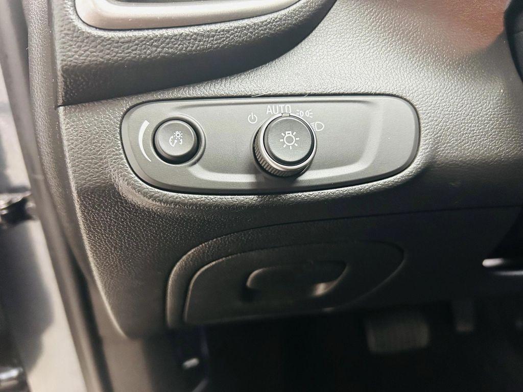 used 2021 Chevrolet Trax car, priced at $15,564