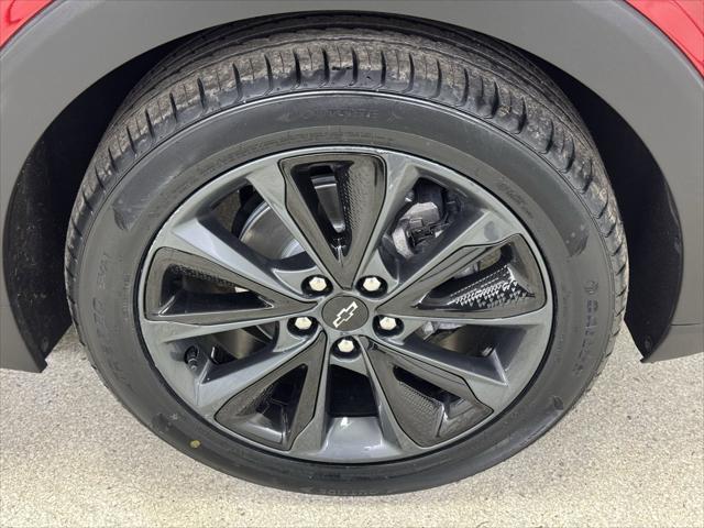 used 2022 Chevrolet Bolt EUV car, priced at $24,291