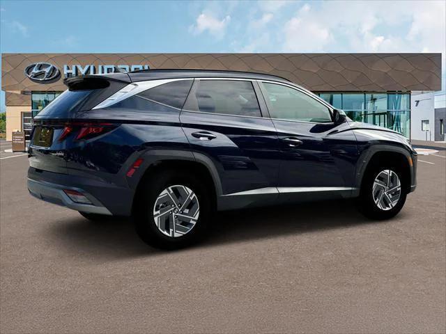 new 2025 Hyundai TUCSON Hybrid car, priced at $34,235