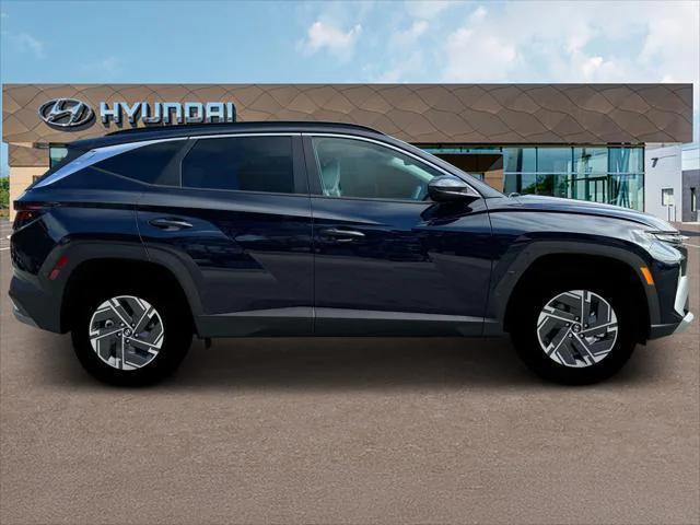 new 2025 Hyundai TUCSON Hybrid car, priced at $34,235