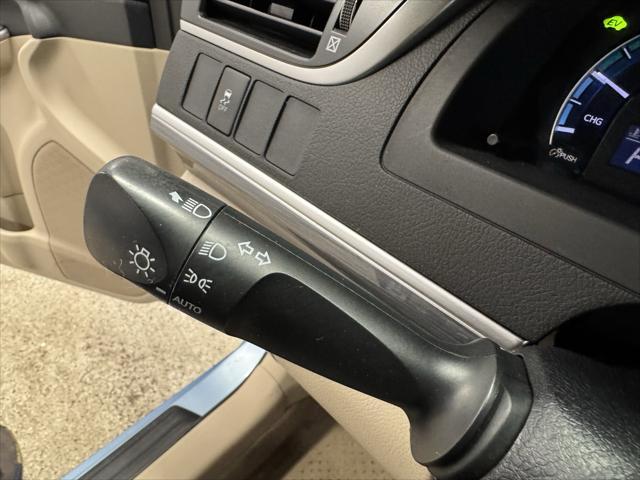 used 2013 Toyota Camry Hybrid car, priced at $11,991