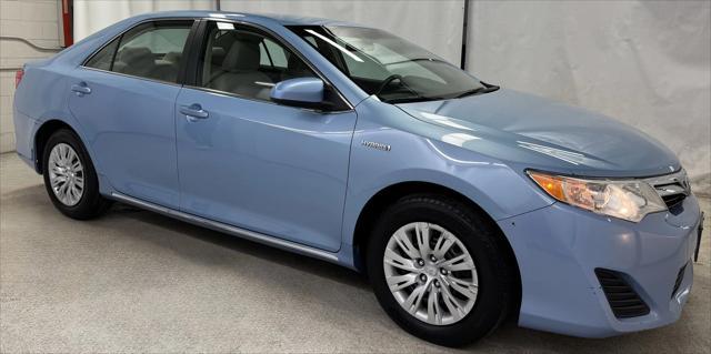 used 2013 Toyota Camry Hybrid car, priced at $11,991