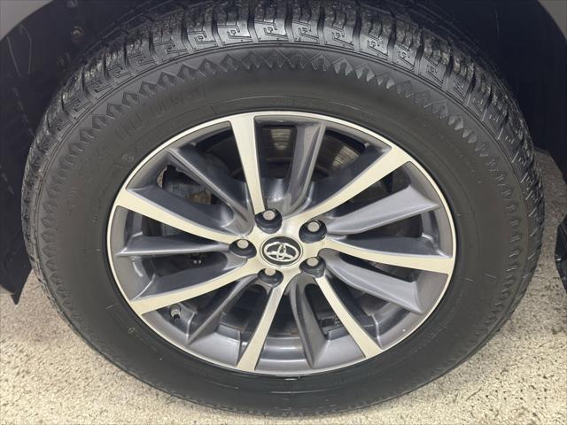 used 2017 Toyota Highlander car, priced at $26,000