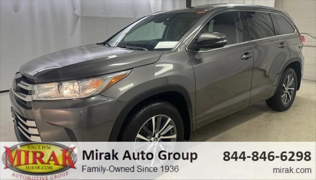 used 2017 Toyota Highlander car, priced at $26,000