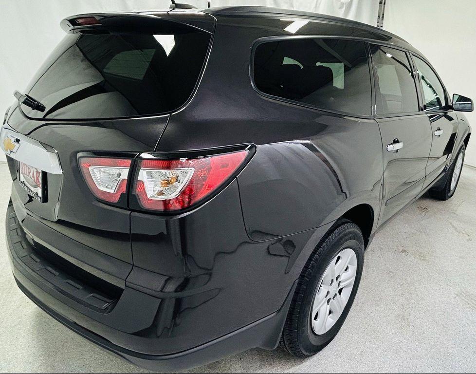 used 2017 Chevrolet Traverse car, priced at $7,852