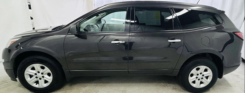 used 2017 Chevrolet Traverse car, priced at $7,852