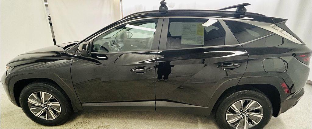 used 2024 Hyundai TUCSON Hybrid car, priced at $27,761