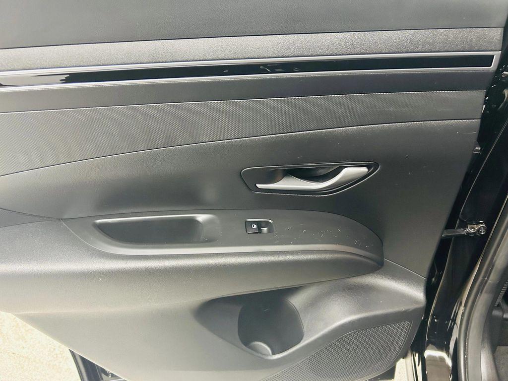 used 2024 Hyundai TUCSON Hybrid car, priced at $27,761