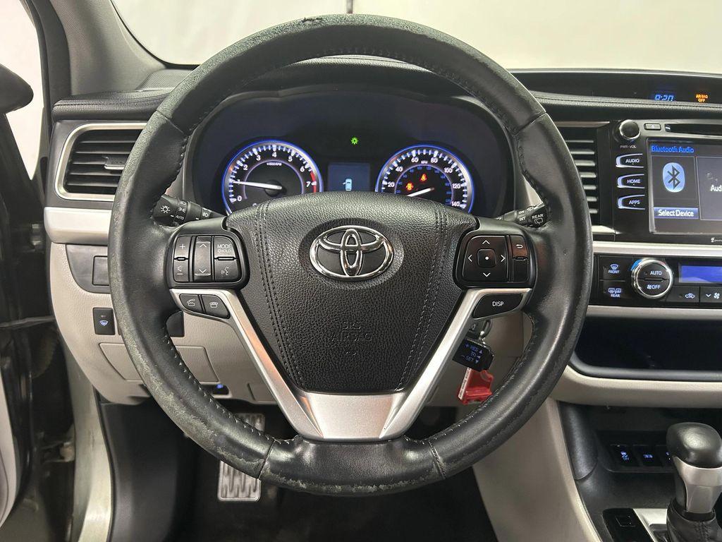 used 2016 Toyota Highlander car, priced at $15,671