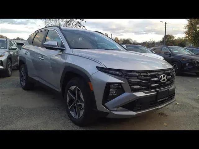 new 2025 Hyundai Tucson car, priced at $32,352