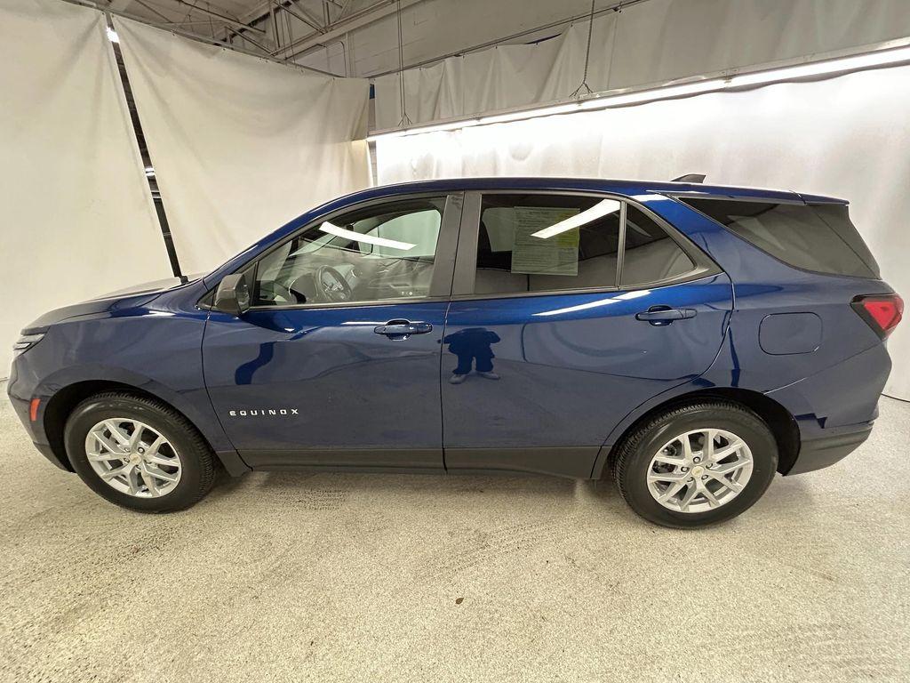 used 2022 Chevrolet Equinox car, priced at $19,582