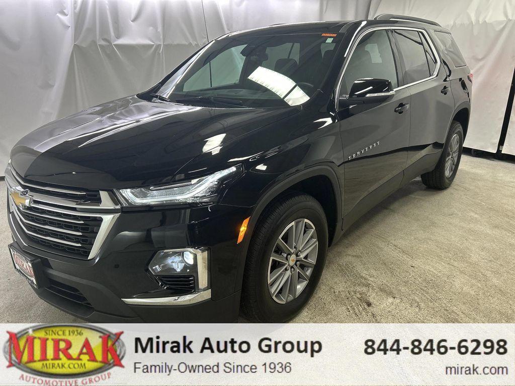 used 2023 Chevrolet Traverse car, priced at $32,973