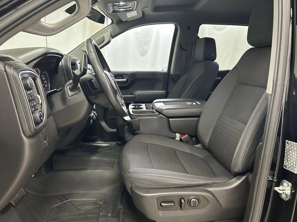 used 2019 Chevrolet Silverado 1500 car, priced at $31,582