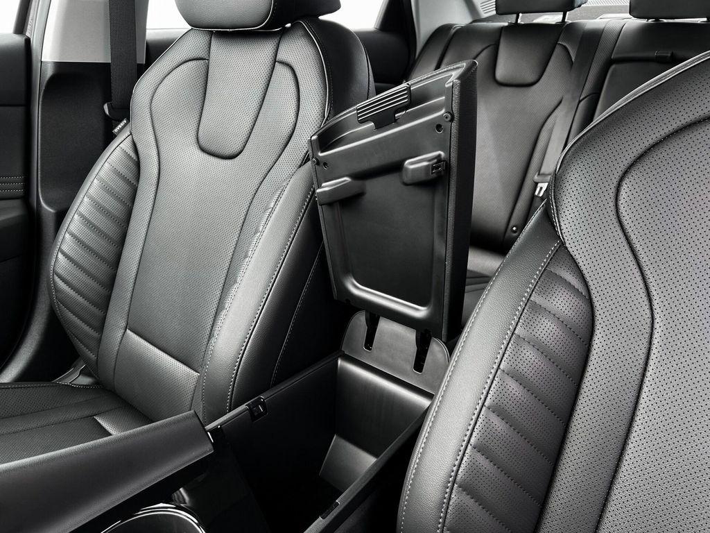 new 2025 Hyundai Elantra car, priced at $26,792