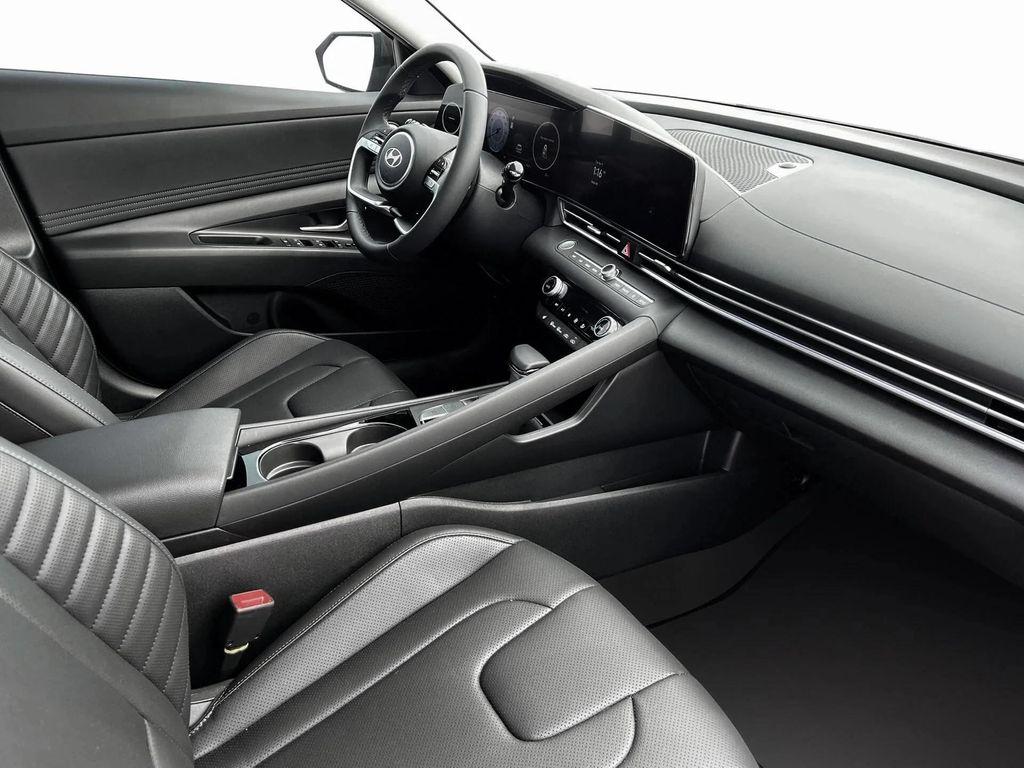 new 2025 Hyundai Elantra car, priced at $26,792