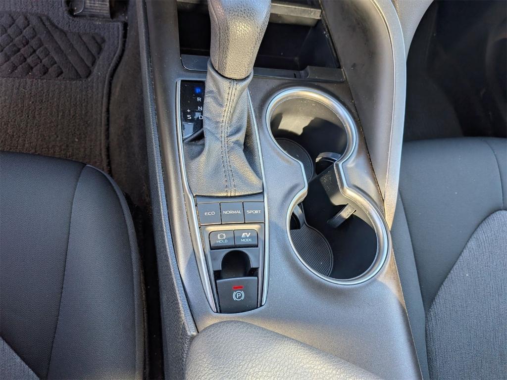 used 2021 Toyota Camry Hybrid car, priced at $25,988